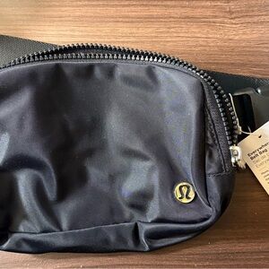 lululemon athletica Midnight Black Belt Bag